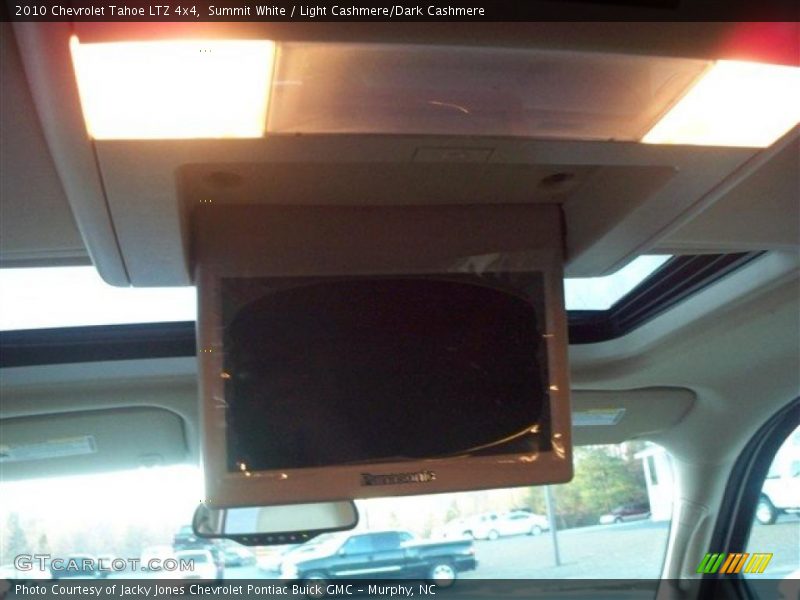 Summit White / Light Cashmere/Dark Cashmere 2010 Chevrolet Tahoe LTZ 4x4
