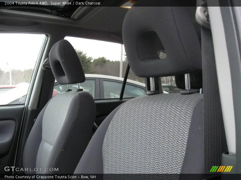 Super White / Dark Charcoal 2004 Toyota RAV4 4WD