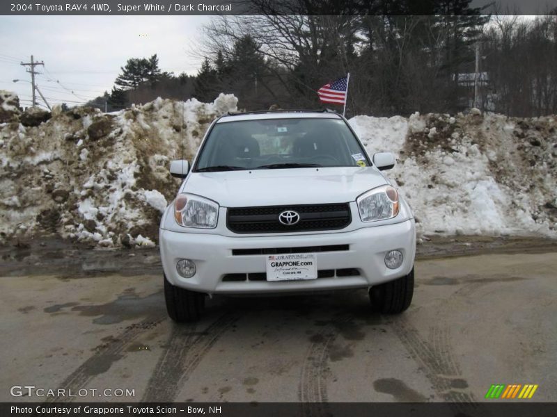 Super White / Dark Charcoal 2004 Toyota RAV4 4WD