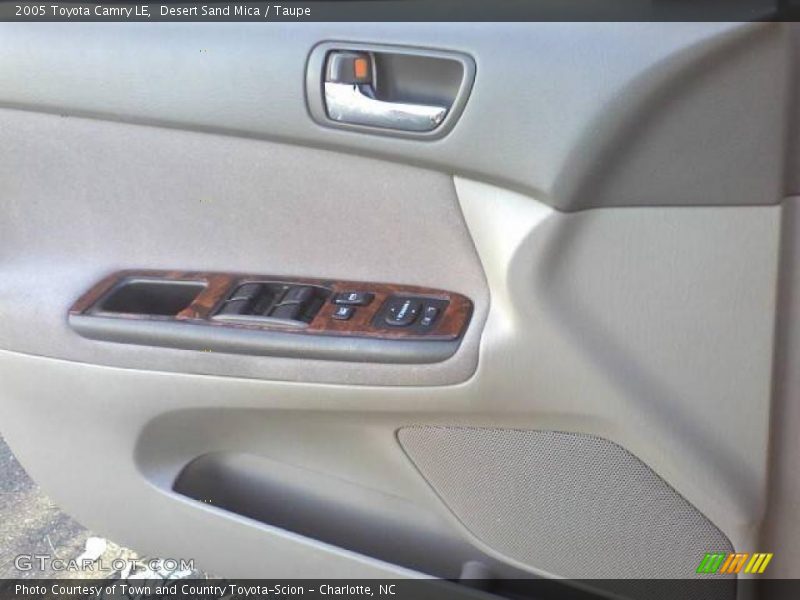 Desert Sand Mica / Taupe 2005 Toyota Camry LE