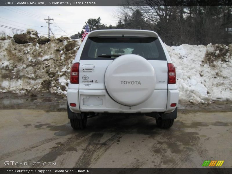 Super White / Dark Charcoal 2004 Toyota RAV4 4WD