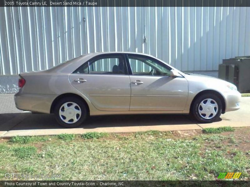 Desert Sand Mica / Taupe 2005 Toyota Camry LE
