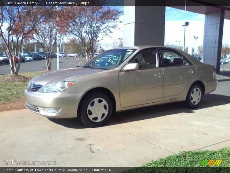 Desert Sand Mica / Taupe 2005 Toyota Camry LE