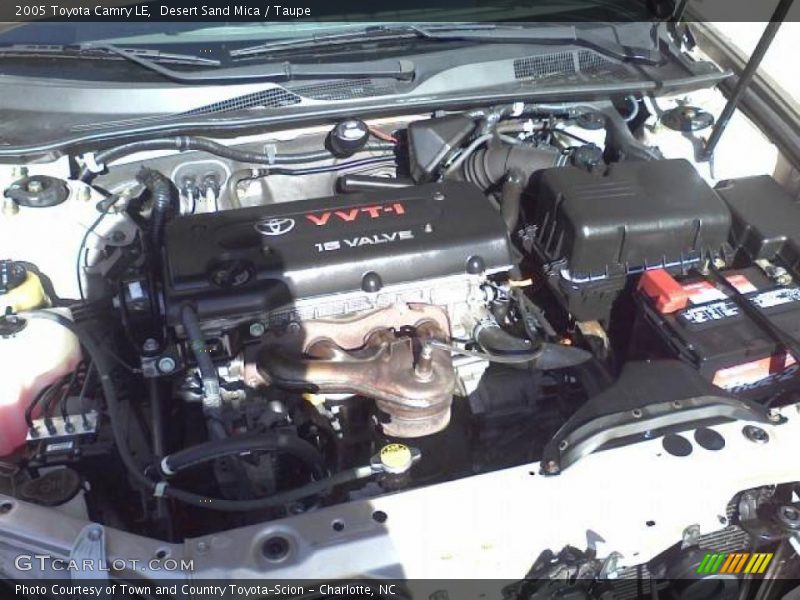 Desert Sand Mica / Taupe 2005 Toyota Camry LE