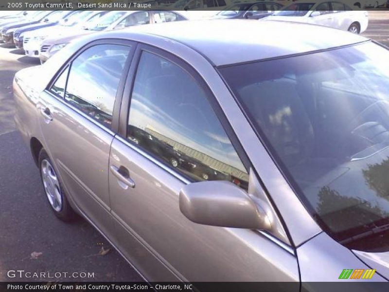 Desert Sand Mica / Taupe 2005 Toyota Camry LE