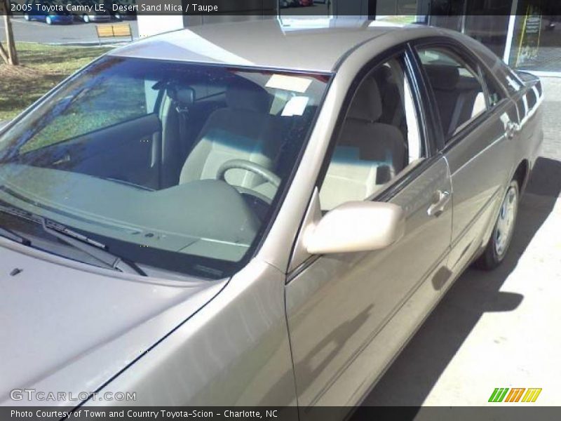 Desert Sand Mica / Taupe 2005 Toyota Camry LE