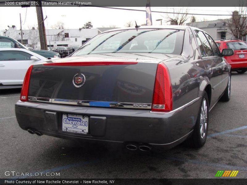 Titanium Metallic / Titanium 2006 Cadillac DTS