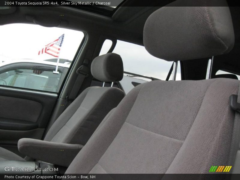 Silver Sky Metallic / Charcoal 2004 Toyota Sequoia SR5 4x4