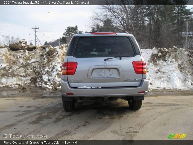 Silver Sky Metallic / Charcoal 2004 Toyota Sequoia SR5 4x4