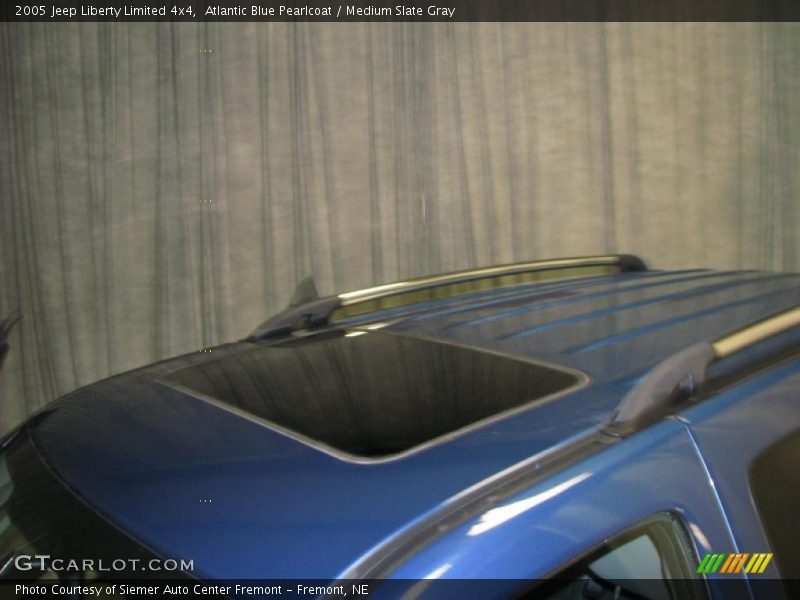 Atlantic Blue Pearlcoat / Medium Slate Gray 2005 Jeep Liberty Limited 4x4