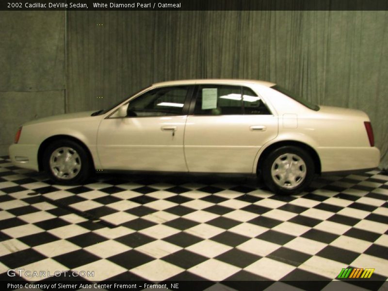 White Diamond Pearl / Oatmeal 2002 Cadillac DeVille Sedan