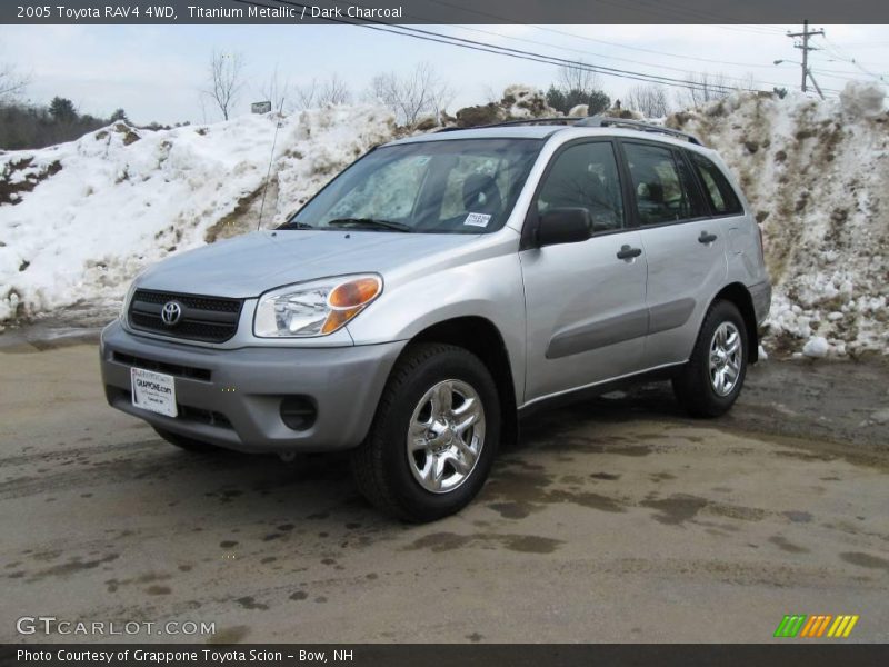 Titanium Metallic / Dark Charcoal 2005 Toyota RAV4 4WD