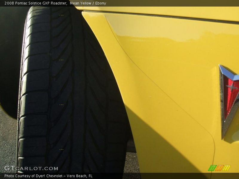 Mean Yellow / Ebony 2008 Pontiac Solstice GXP Roadster