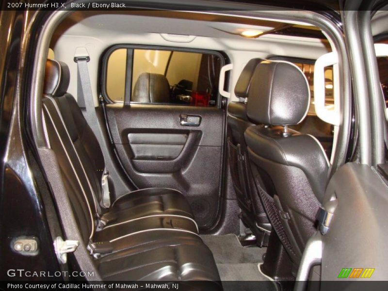 Black / Ebony Black 2007 Hummer H3 X