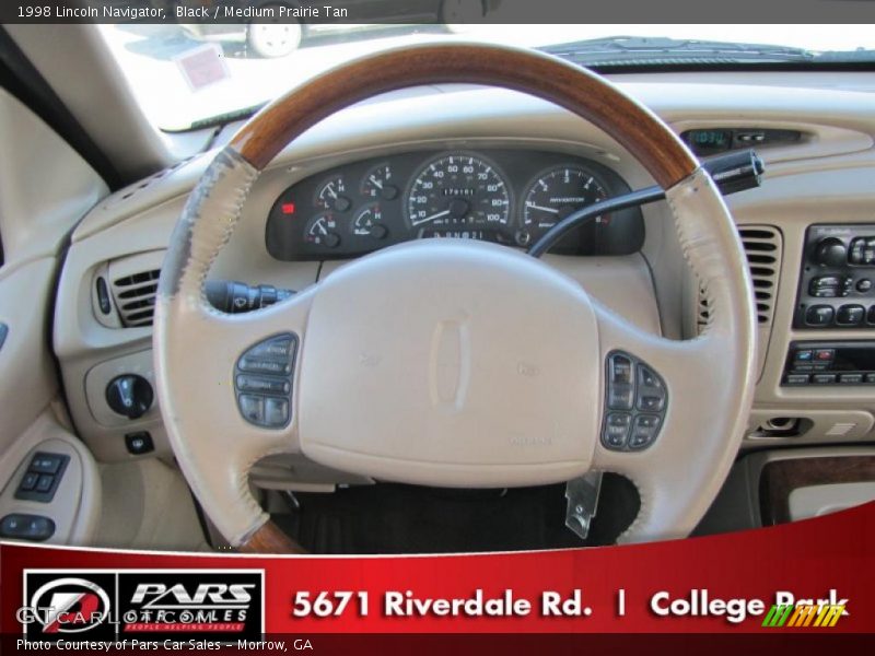 Black / Medium Prairie Tan 1998 Lincoln Navigator