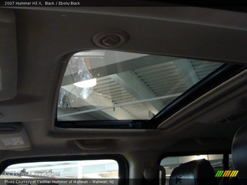 Black / Ebony Black 2007 Hummer H3 X