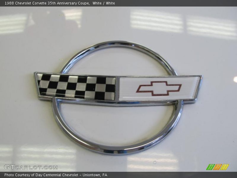  1988 Corvette 35th Anniversary Coupe Logo