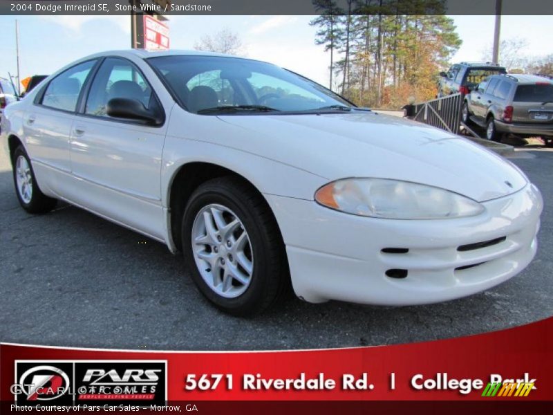 Stone White / Sandstone 2004 Dodge Intrepid SE