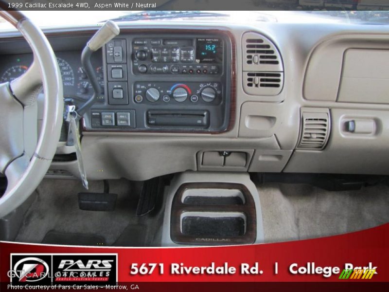 Aspen White / Neutral 1999 Cadillac Escalade 4WD