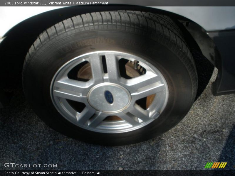 Vibrant White / Medium Parchment 2003 Ford Windstar SEL