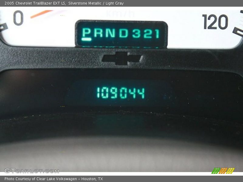 Silverstone Metallic / Light Gray 2005 Chevrolet TrailBlazer EXT LS