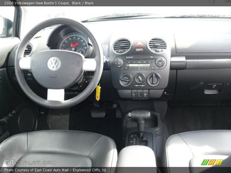 Black / Black 2008 Volkswagen New Beetle S Coupe