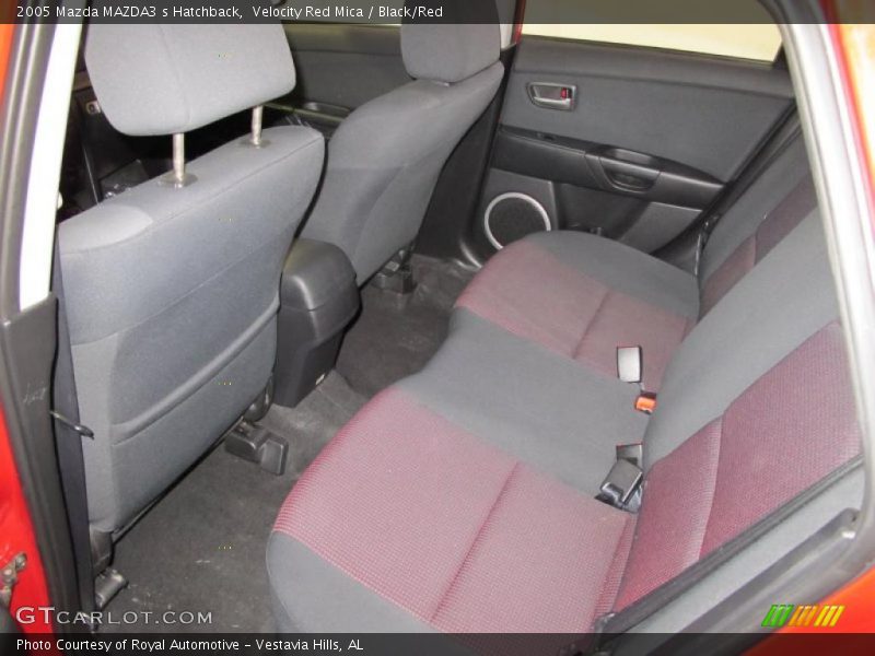  2005 MAZDA3 s Hatchback Black/Red Interior