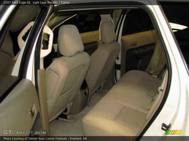 Light Sage Metallic / Camel 2007 Ford Edge SE
