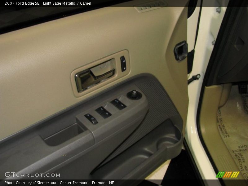 Light Sage Metallic / Camel 2007 Ford Edge SE