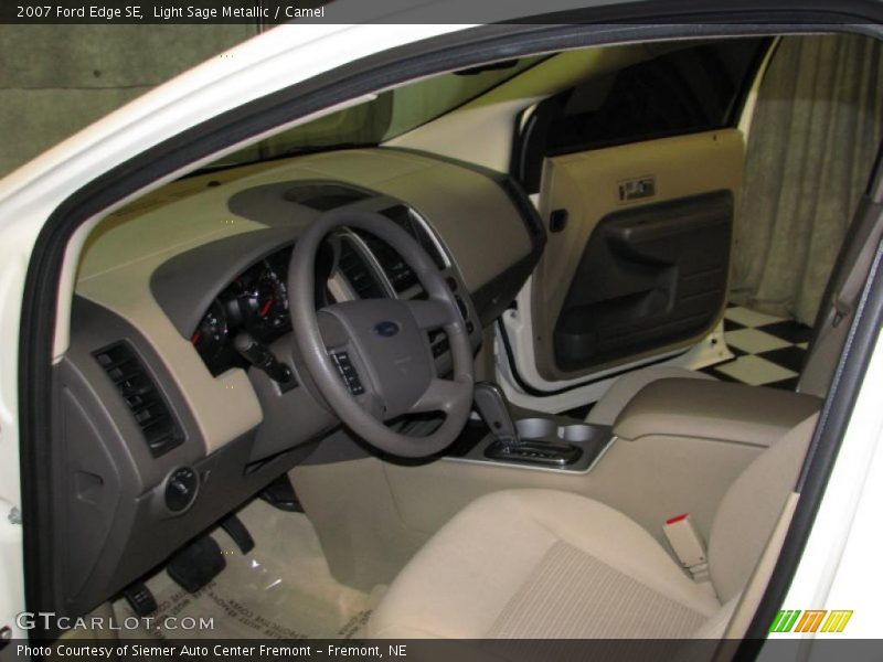 Light Sage Metallic / Camel 2007 Ford Edge SE