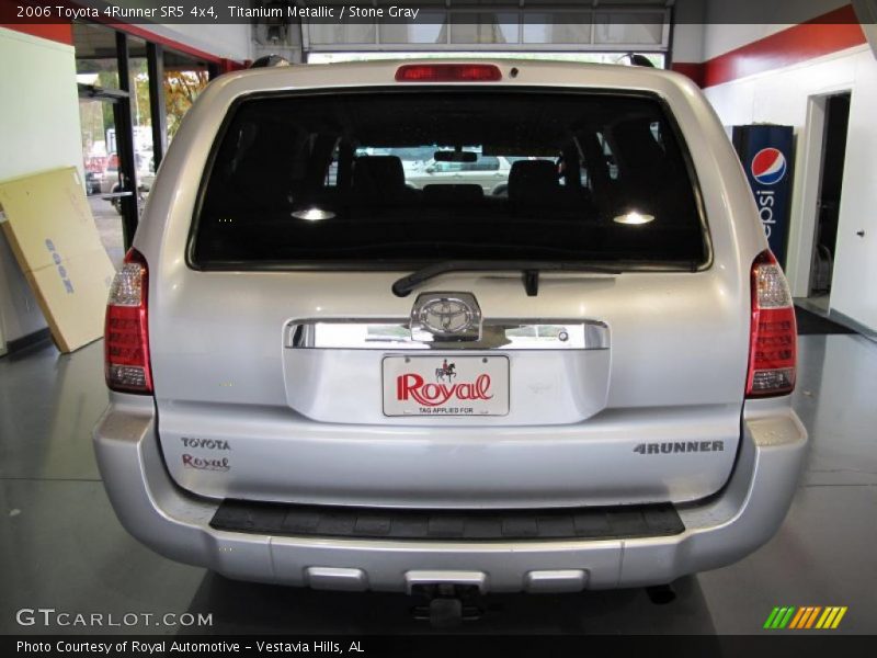 Titanium Metallic / Stone Gray 2006 Toyota 4Runner SR5 4x4