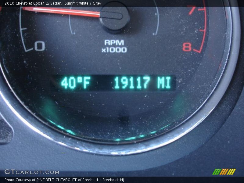 Summit White / Gray 2010 Chevrolet Cobalt LS Sedan