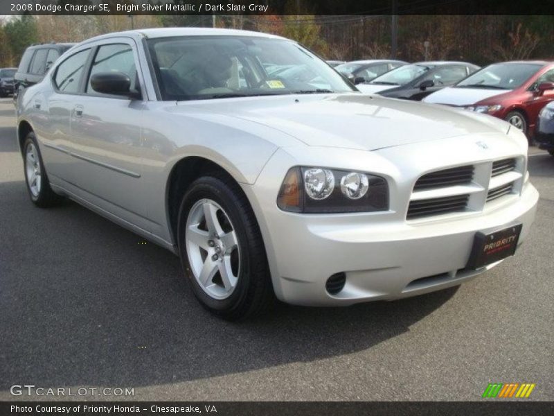 Bright Silver Metallic / Dark Slate Gray 2008 Dodge Charger SE