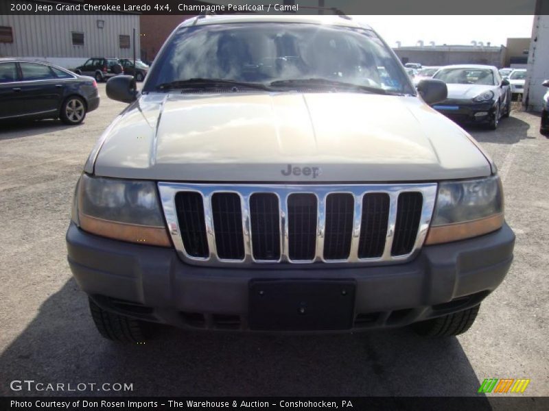 Champagne Pearlcoat / Camel 2000 Jeep Grand Cherokee Laredo 4x4