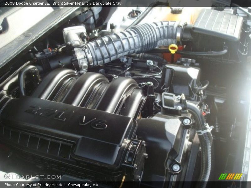 Bright Silver Metallic / Dark Slate Gray 2008 Dodge Charger SE