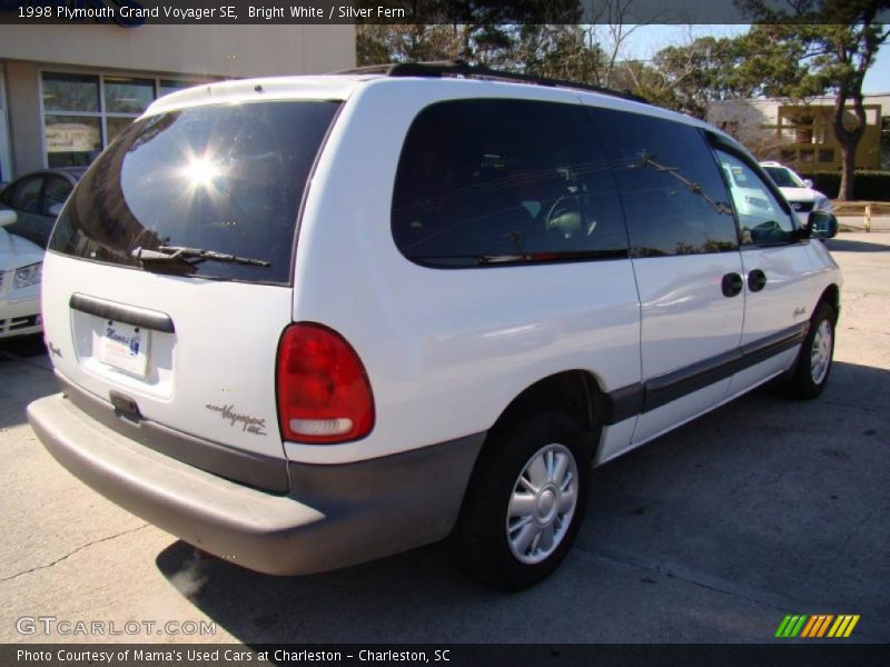 Bright White / Silver Fern 1998 Plymouth Grand Voyager SE