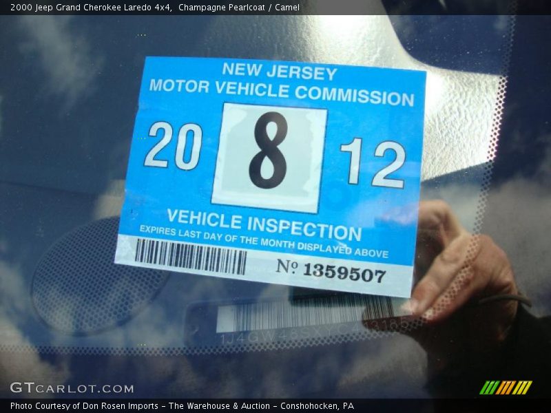 Champagne Pearlcoat / Camel 2000 Jeep Grand Cherokee Laredo 4x4