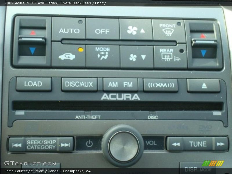 Controls of 2009 RL 3.7 AWD Sedan
