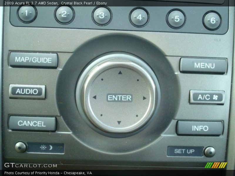 Controls of 2009 RL 3.7 AWD Sedan