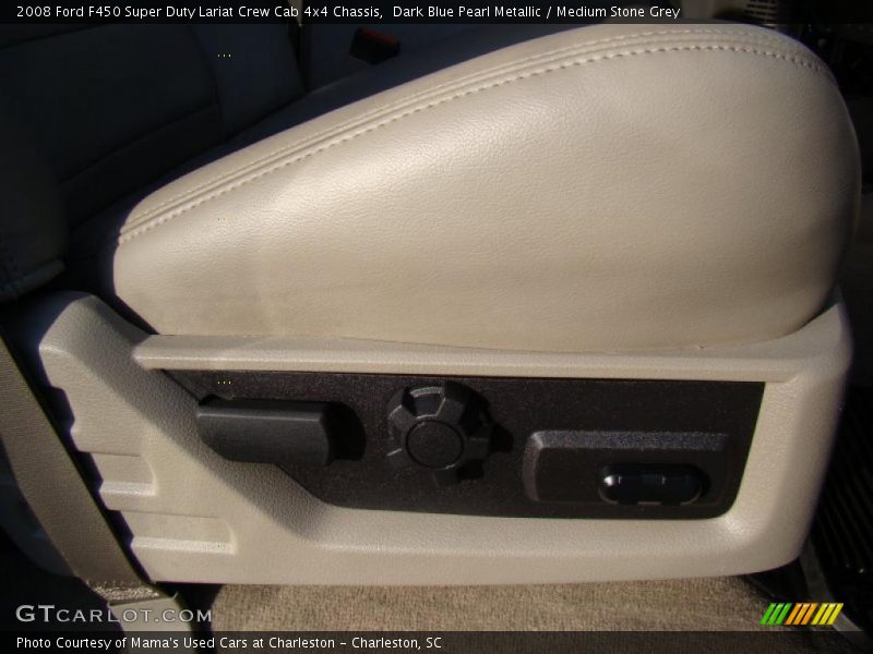 Dark Blue Pearl Metallic / Medium Stone Grey 2008 Ford F450 Super Duty Lariat Crew Cab 4x4 Chassis