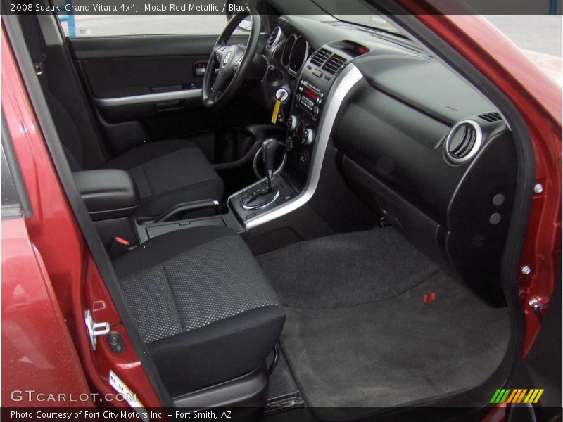 Moab Red Metallic / Black 2008 Suzuki Grand Vitara 4x4
