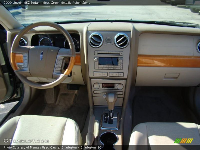 Moss Green Metallic / Light Stone 2009 Lincoln MKZ Sedan