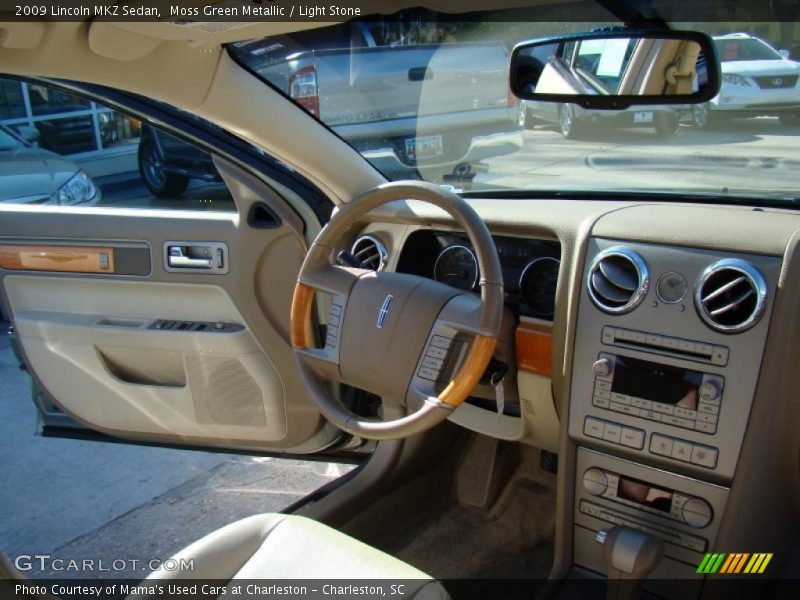 Moss Green Metallic / Light Stone 2009 Lincoln MKZ Sedan