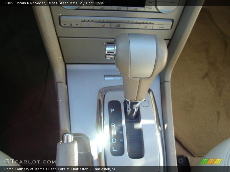 Moss Green Metallic / Light Stone 2009 Lincoln MKZ Sedan