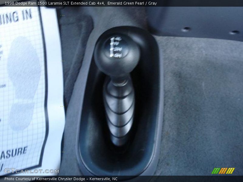Emerald Green Pearl / Gray 1998 Dodge Ram 1500 Laramie SLT Extended Cab 4x4