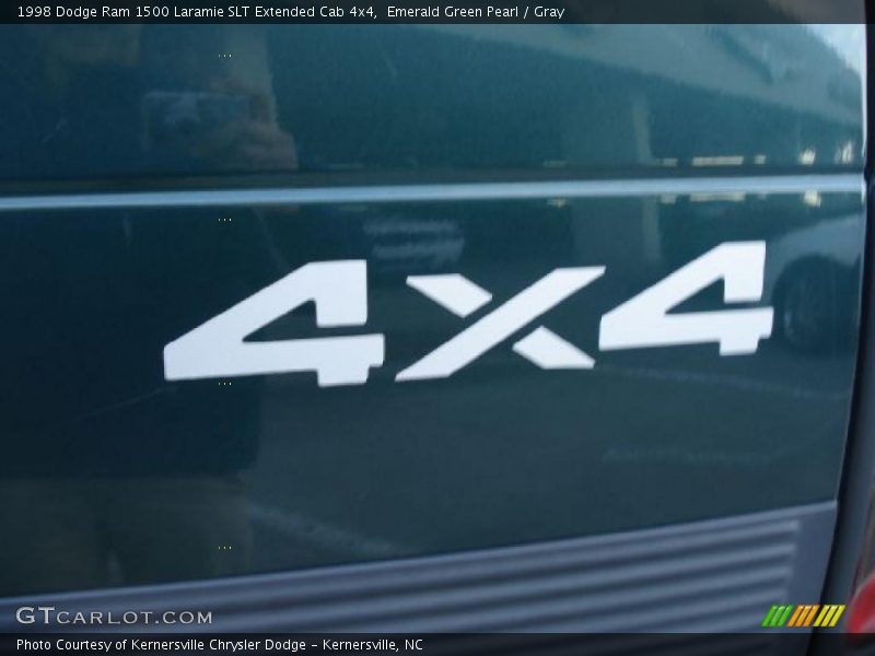  1998 Ram 1500 Laramie SLT Extended Cab 4x4 Logo