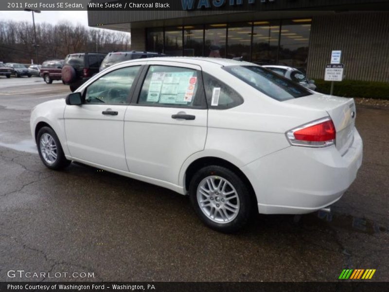 White Suede / Charcoal Black 2011 Ford Focus SE Sedan