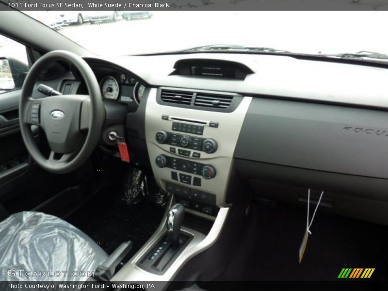 White Suede / Charcoal Black 2011 Ford Focus SE Sedan