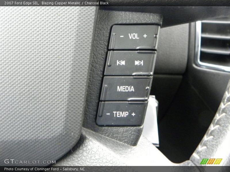 Controls of 2007 Edge SEL