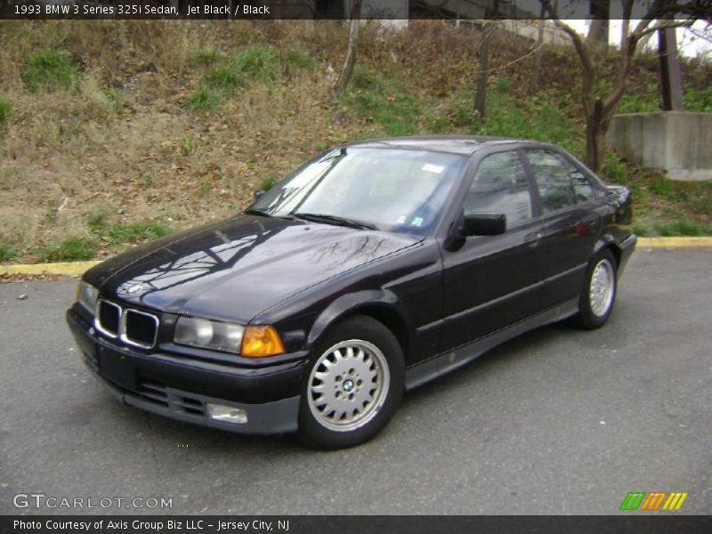 Front 3/4 View of 1993 3 Series 325i Sedan
